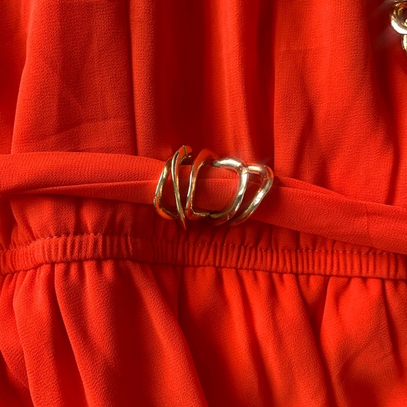 Beautiful Papaya Jumpsuit🌹✨ - Picture 6 of 7